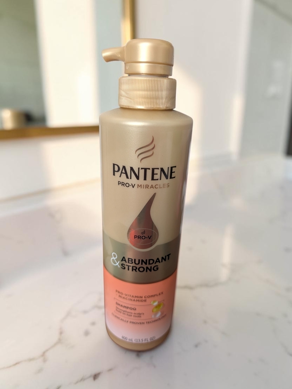 Pantene Pro-V Miracles Abundant & Strong Shampoo 13.5 fl oz (New)